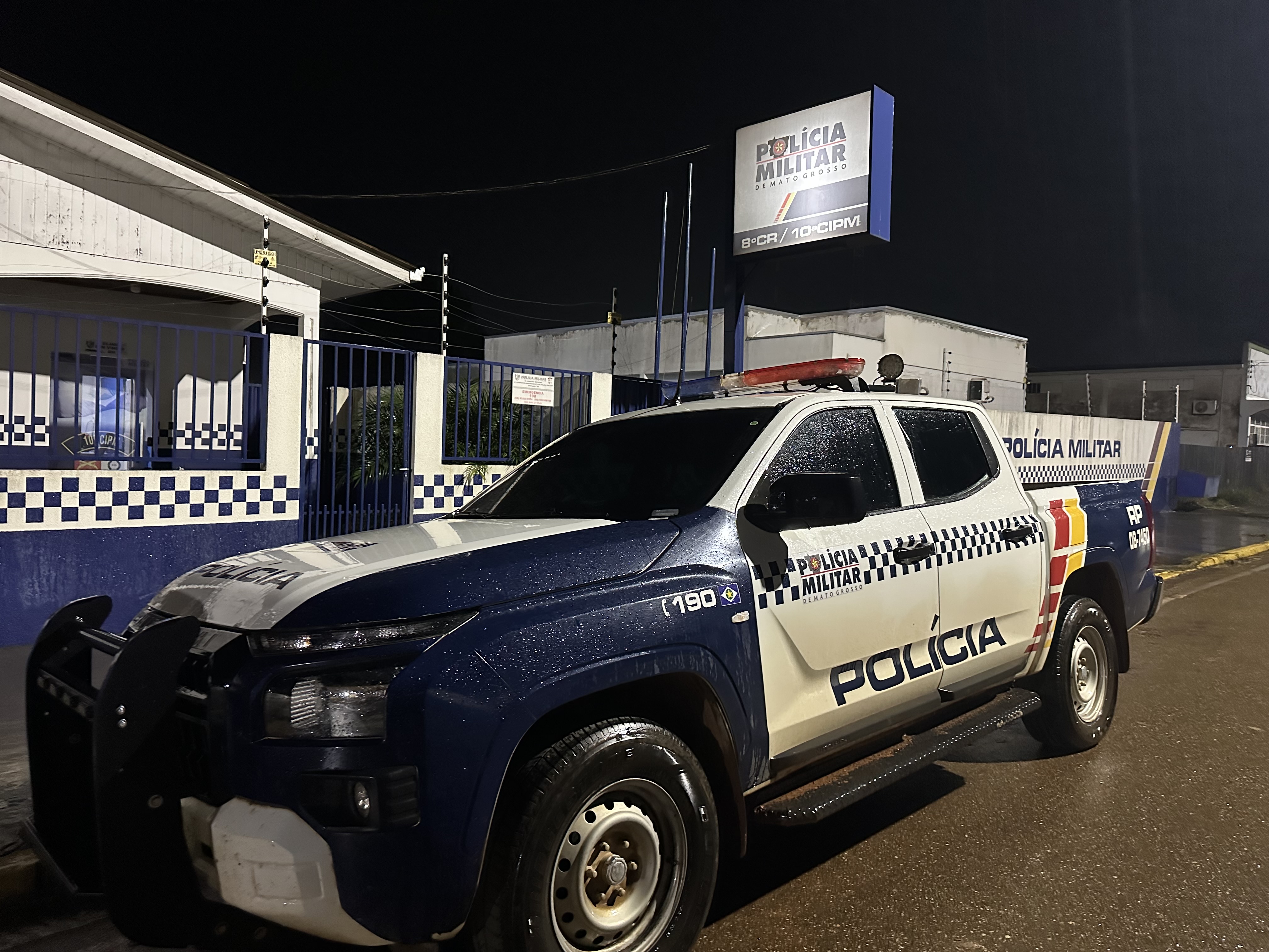 Briga entre familiares termina em tentativa de homicídio e jovem é esfaqueado em Aripuanã 